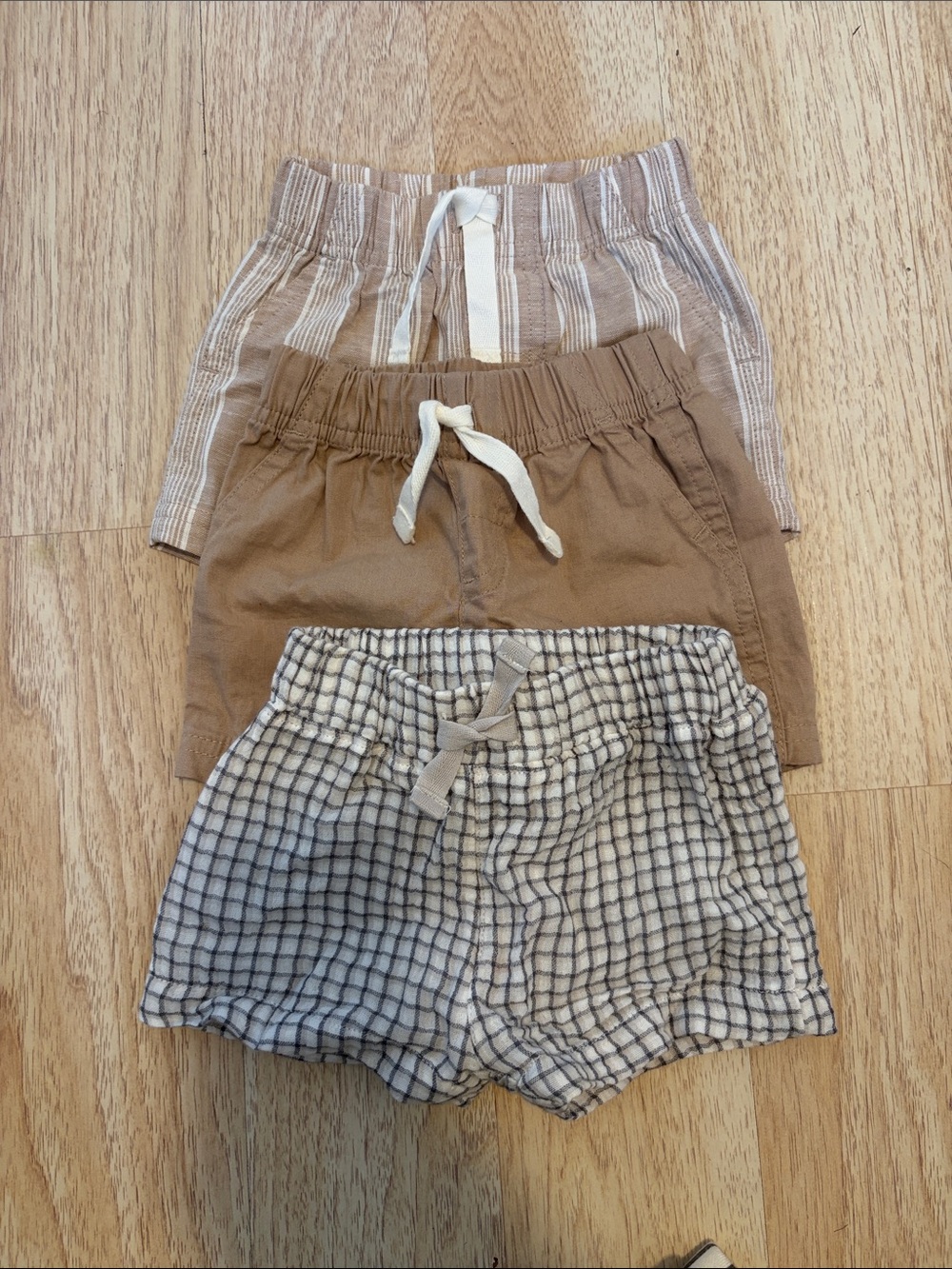Carter's Neutral Three-Pack Toddler Shorts - Beige, Brown, Cream